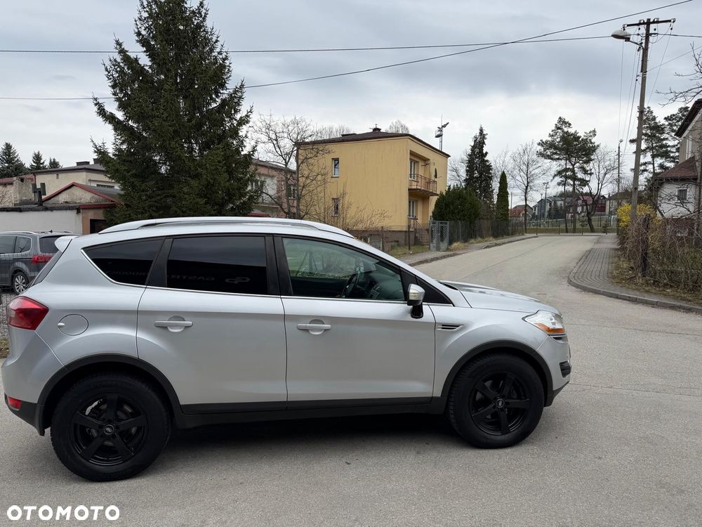 Ford Kuga - 4