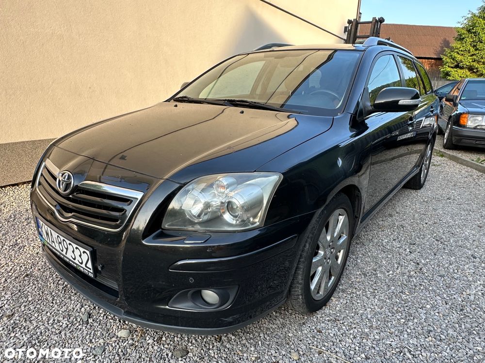 Toyota Avensis - 3