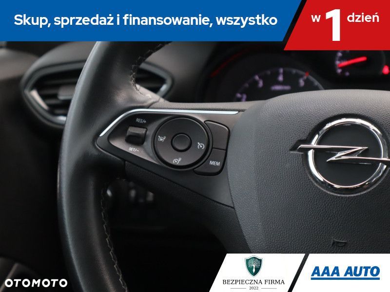 Opel Crossland X - 18