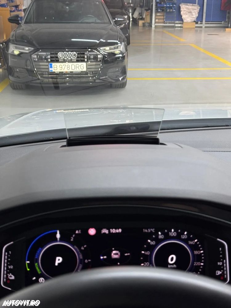 Volkswagen Tiguan - 20