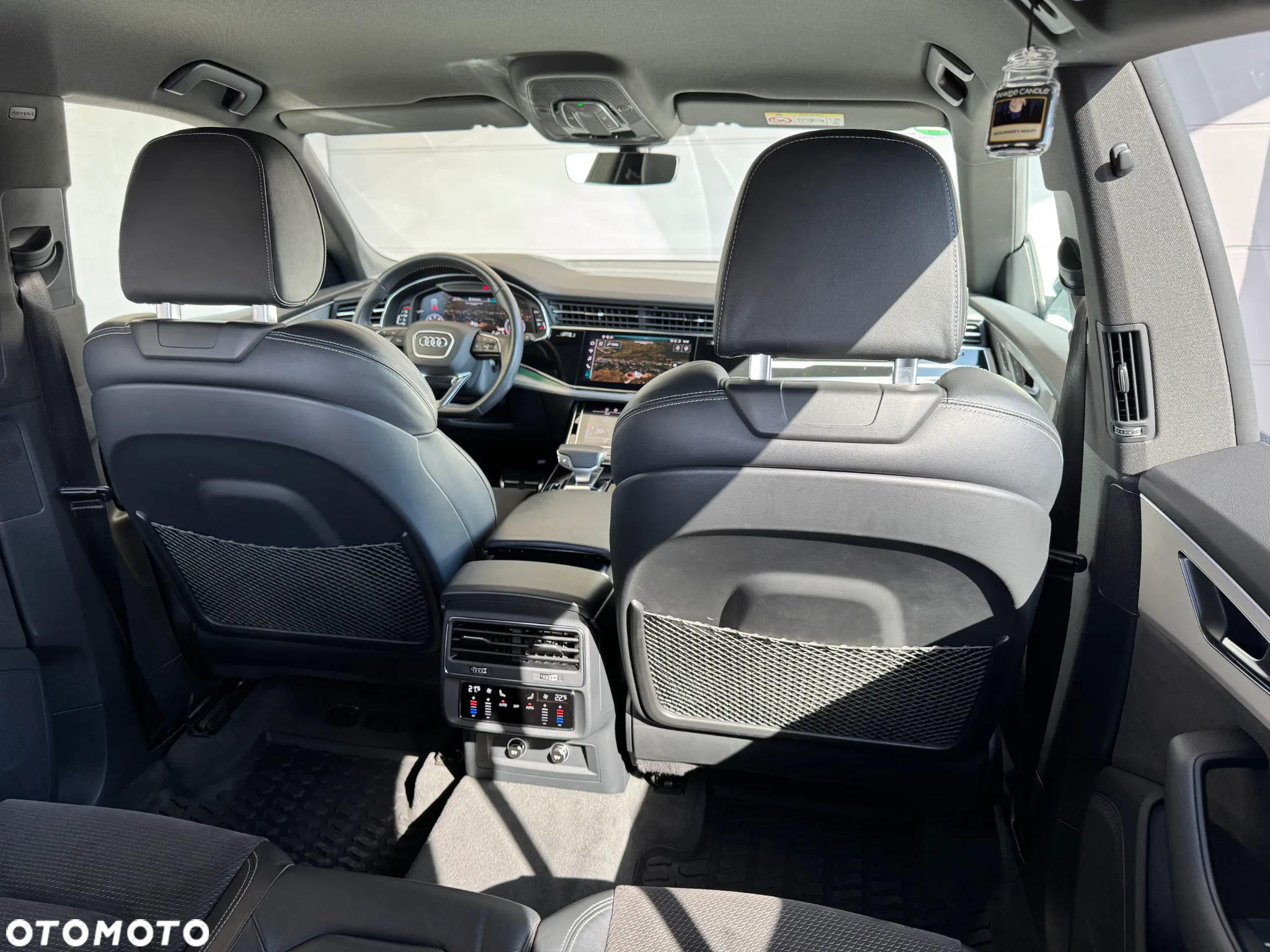 Audi Q8 - 10