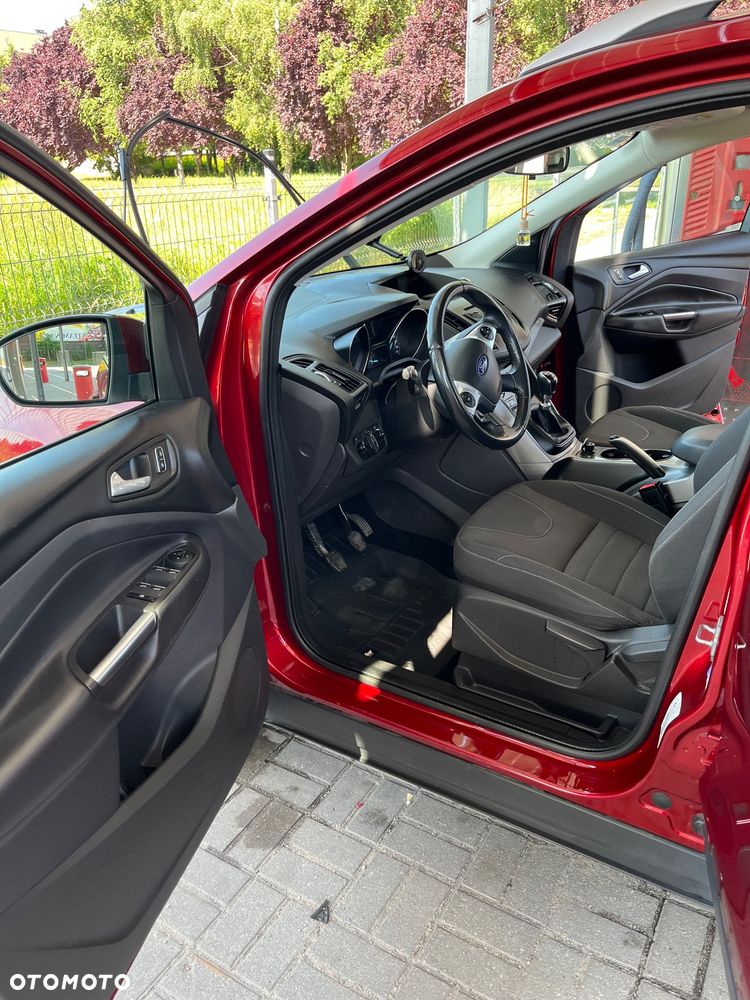 Ford Kuga - 9