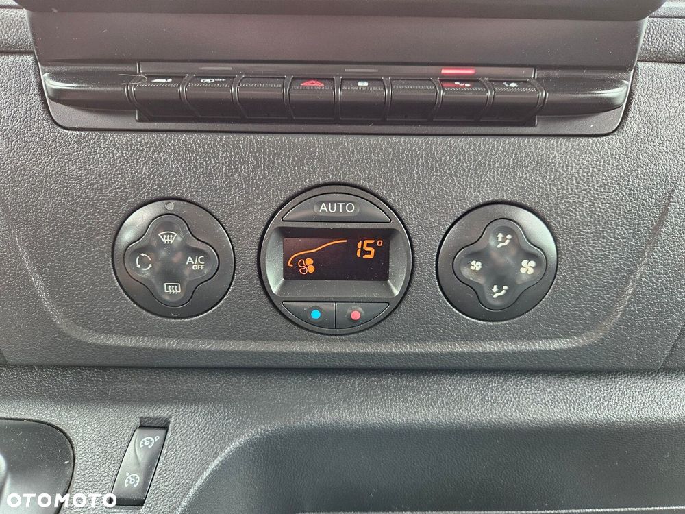 Renault Master L2H2 *89999zł Netto* Brygadówka 7 osób 2.3 dCi/150KM - 25