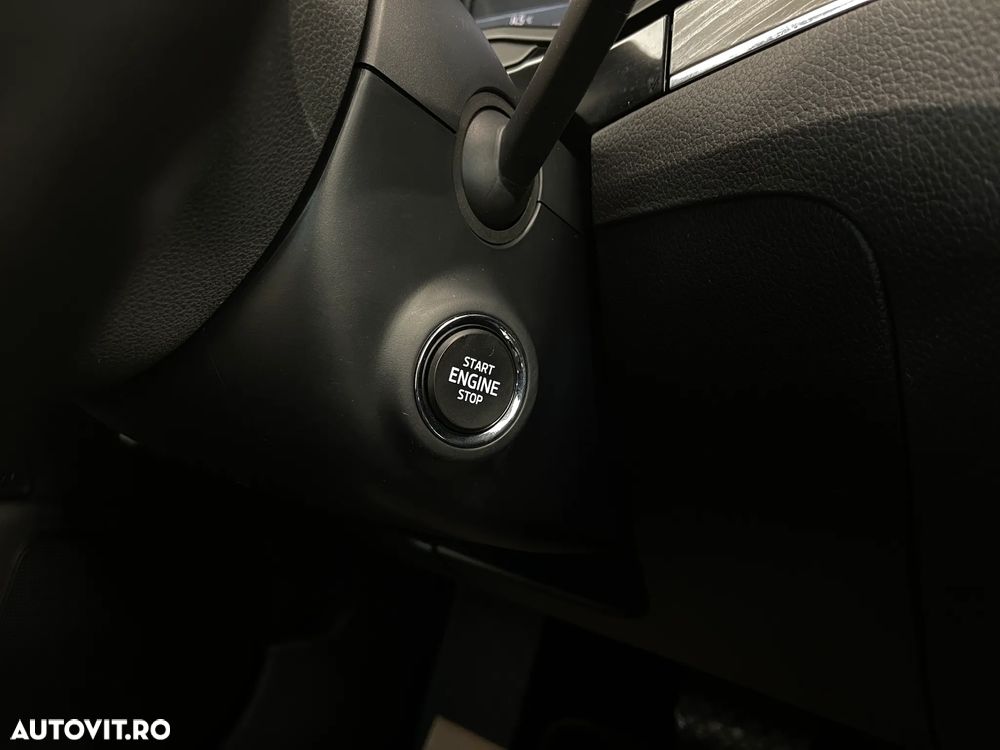 Skoda Superb 2.0 TDI DSG Style - 30