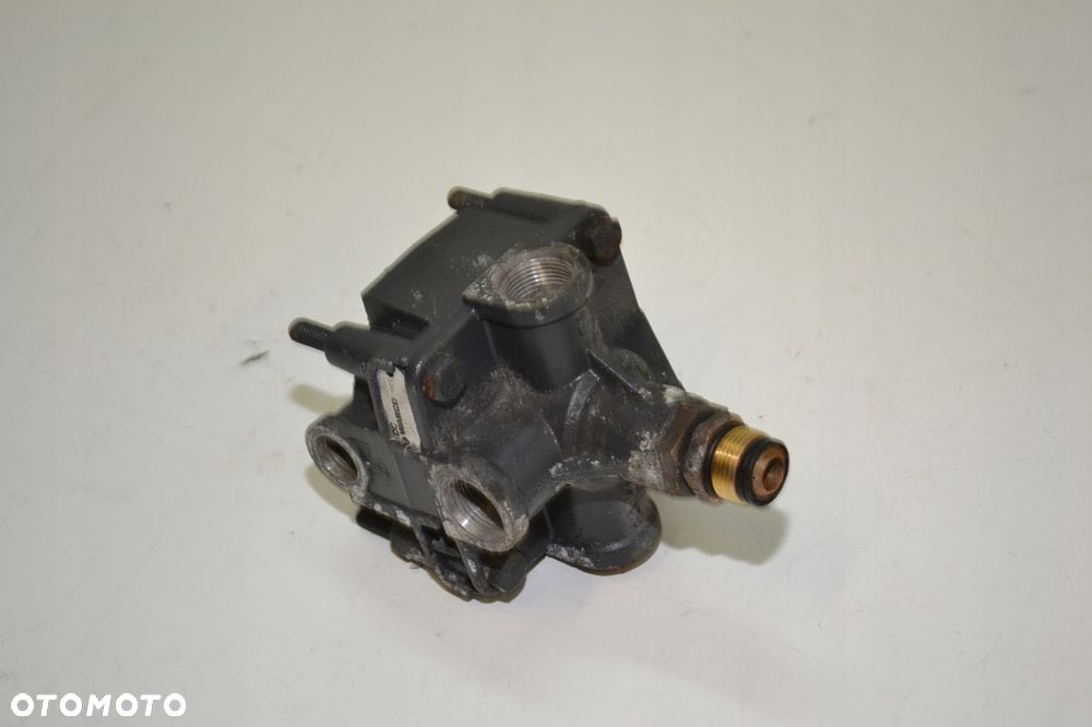 MERCEDES ACTROS MP4 ZAWÓR PRZEKAŹNIKOWY MODULATORA A0054299544 - 1