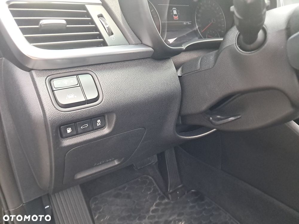 Kia Optima 1.6 T-GDI L DCT - 20