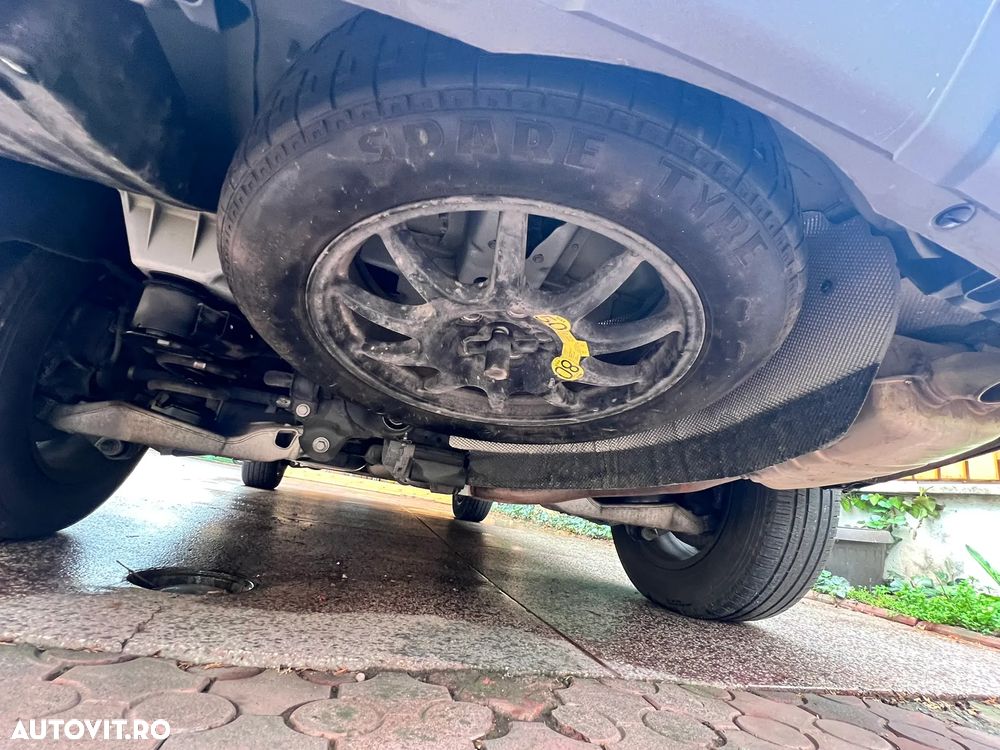 Land Rover Discovery 2.0 L SD4 Ingenium Landmark Edition - 21