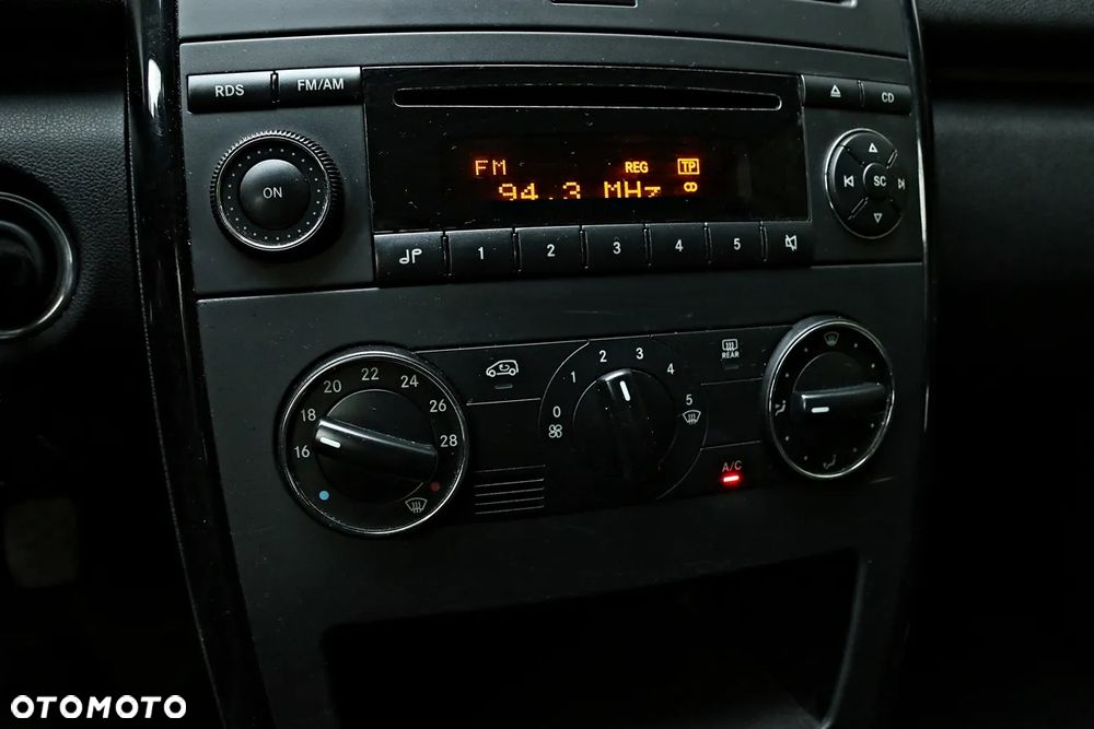Mercedes-Benz Klasa A 180 CDI - 36