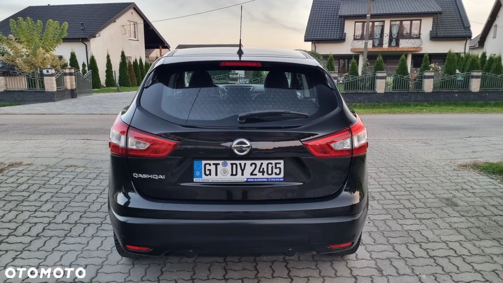 Nissan Qashqai 1.2 DIG-T 360 - 5