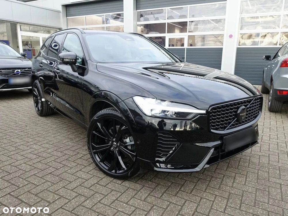 Volvo XC 60 B5 B AWD Ultra Black Edition - 1