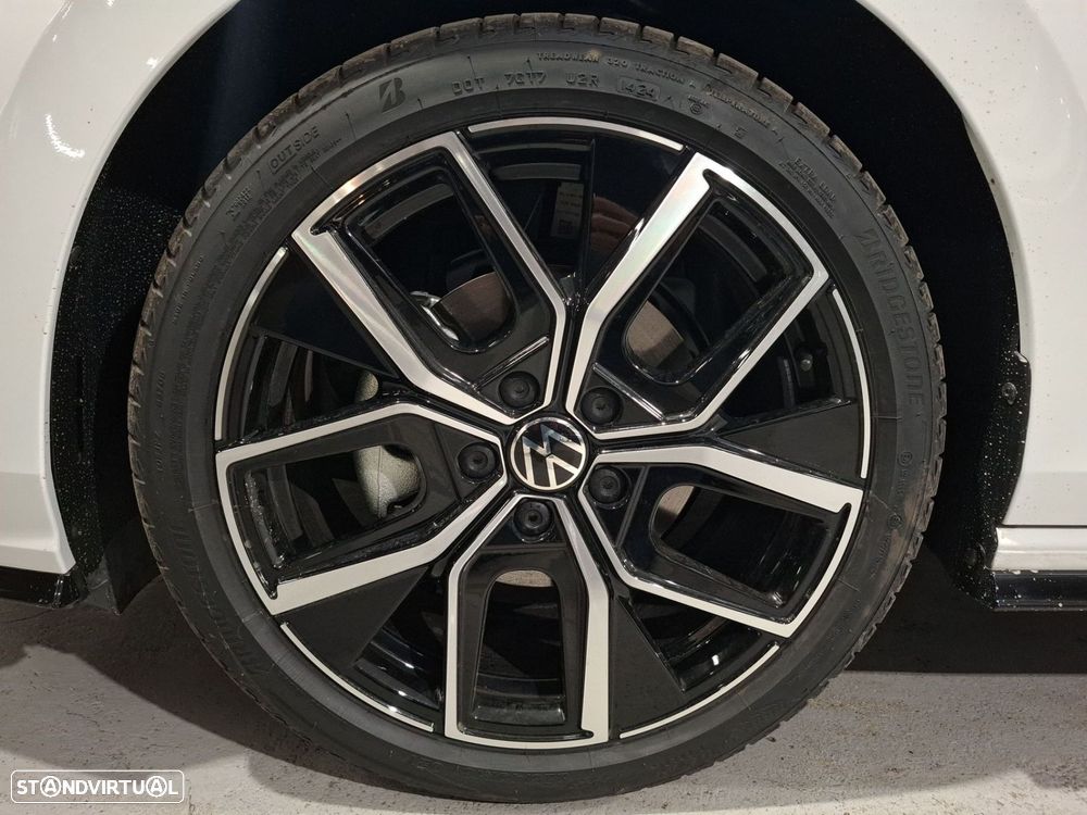 VW Golf Variant - 26