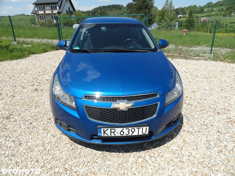 Chevrolet Cruze 1.8 LT+ - 8
