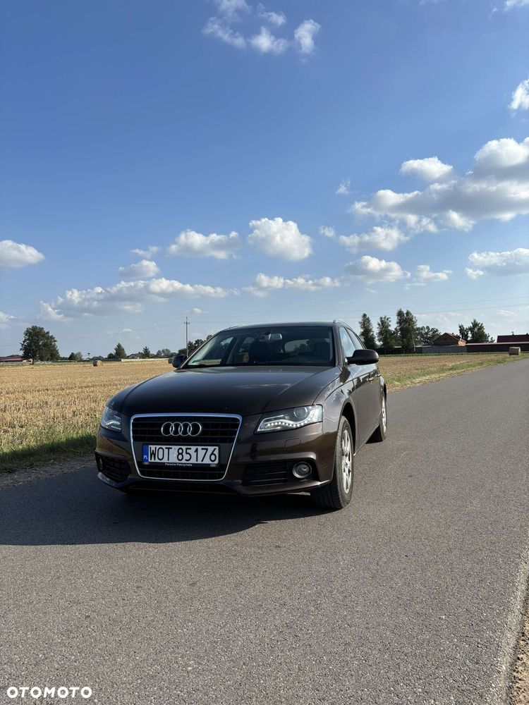 Audi A4 Avant - 1