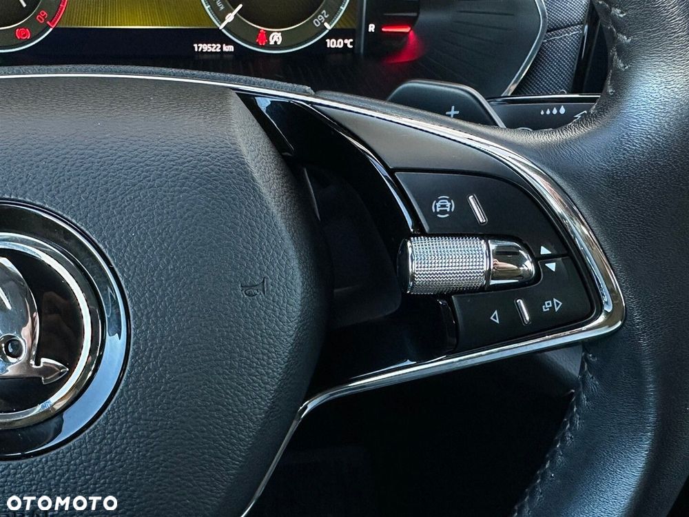 Skoda Octavia 2.0 TDI Style DSG - 20