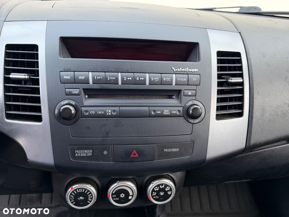 Mitsubishi Outlander 2.0 DID Instyle - 26