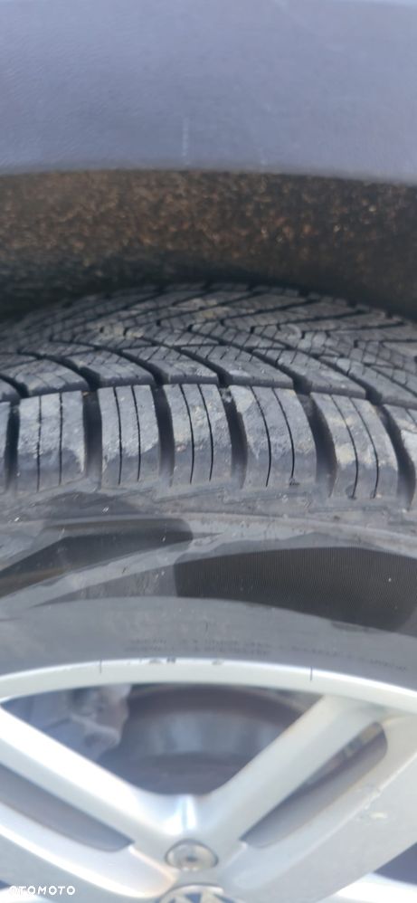 Volkswagen Touareg 3.0 V6 TDI DPF Automatik Individual - 36