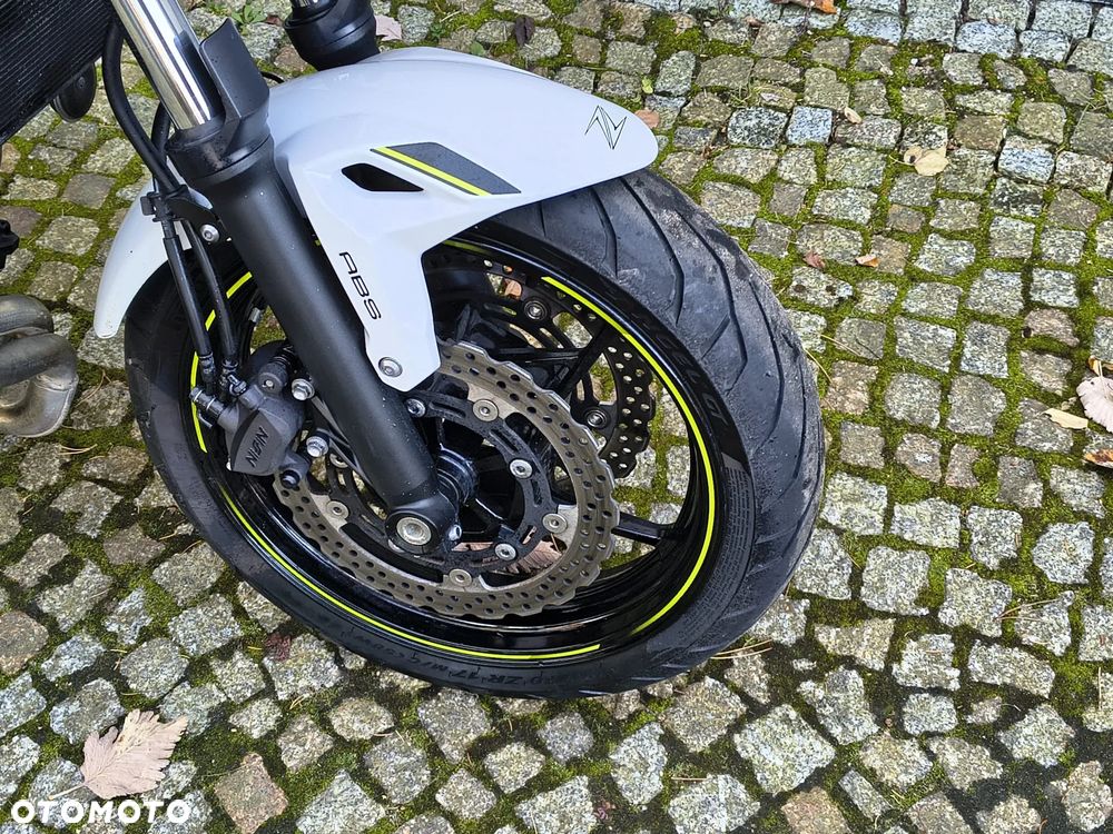 Kawasaki Z 650 - 8