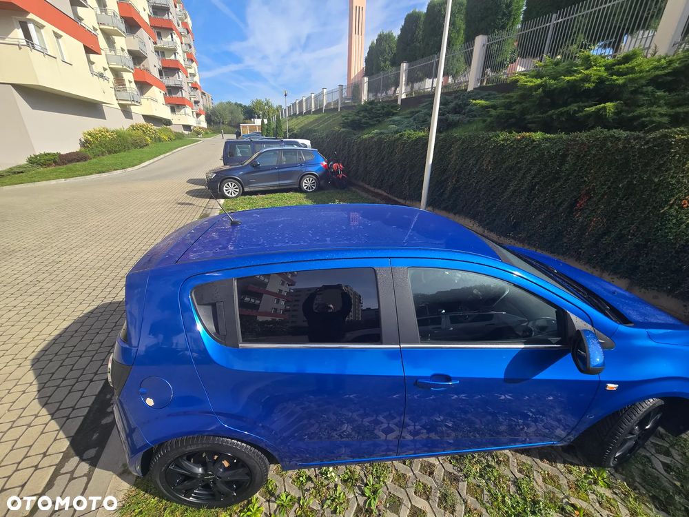 Chevrolet Aveo 1.6 LTZ - 9
