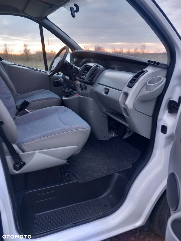 Renault Trafic - 4
