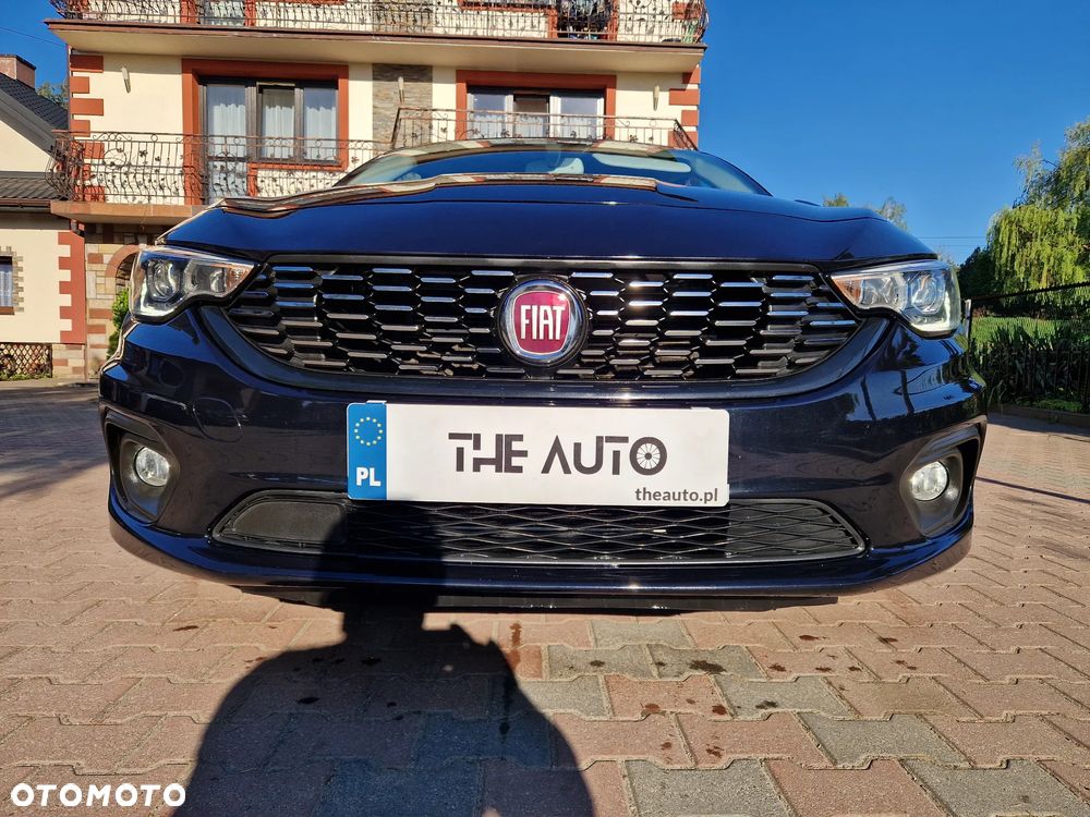 Fiat Tipo 1.4 16v Lounge EU6d - 1