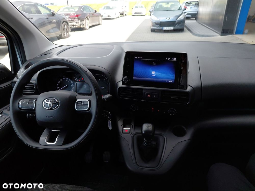 Toyota PROACE CITY - 11