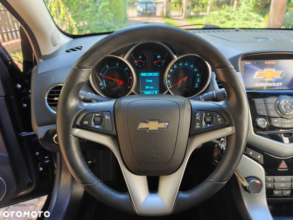 Chevrolet Cruze - 19