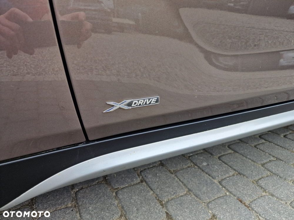 BMW X1 xDrive18d Sport Line - 25
