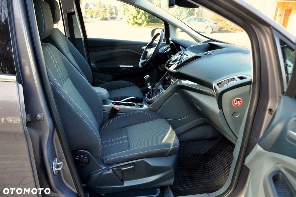 Ford C-MAX - 17