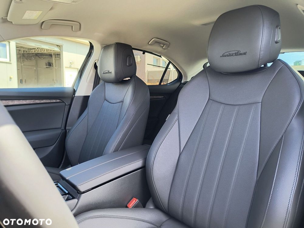 Skoda Superb 2.0 TDI SCR 4x4 L&K DSG - 14