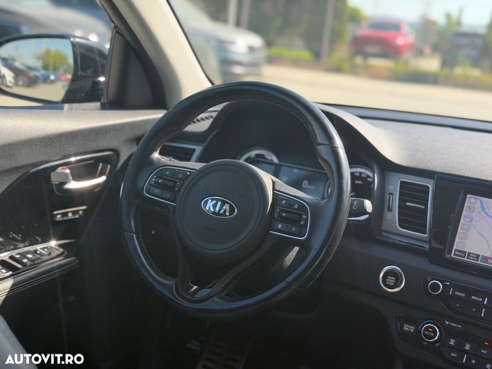 Kia Niro 1.6 GDI 2WD Aut. Spirit - 16