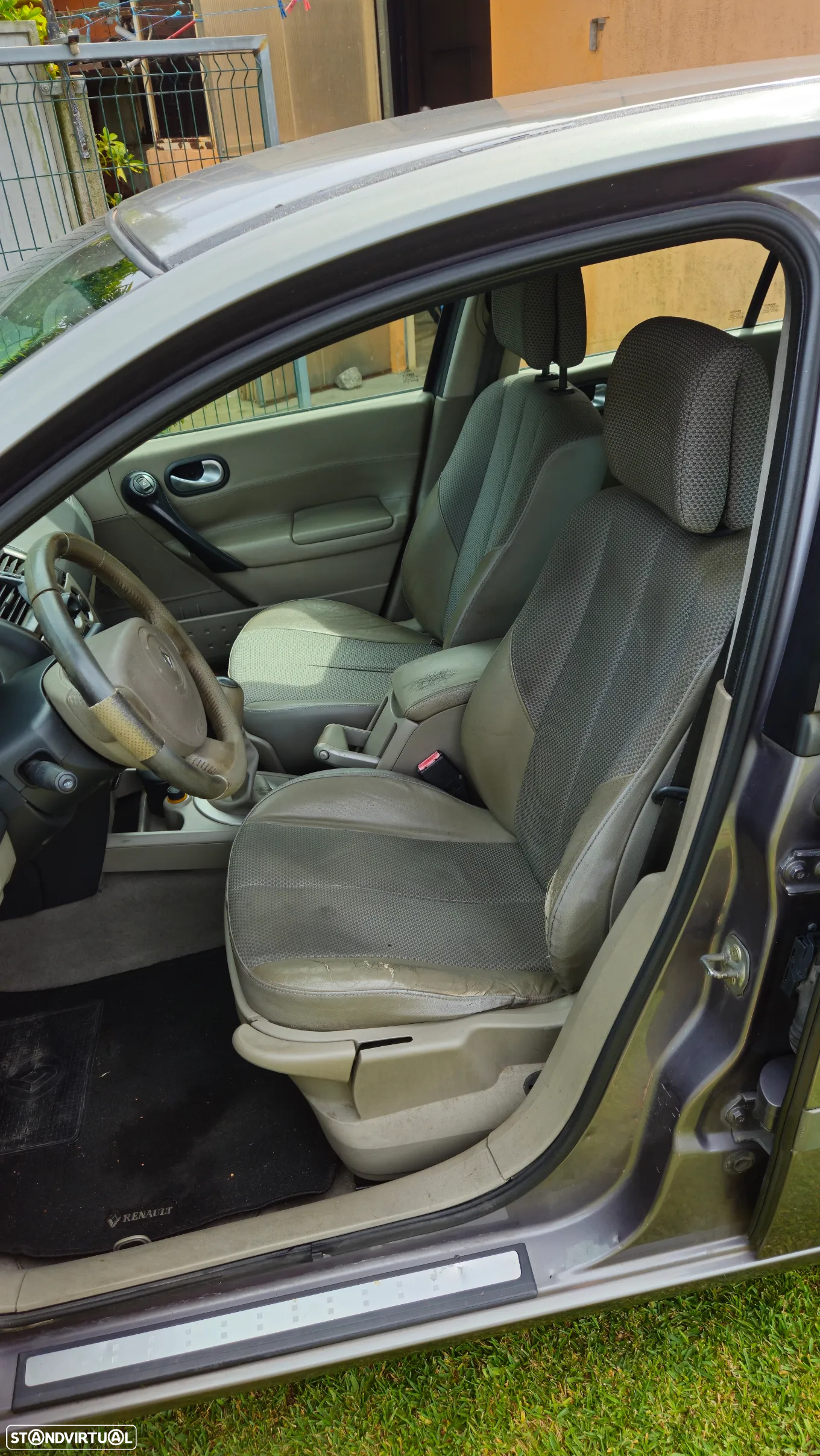 Renault Mégane 1.5 dCi Confort - 8