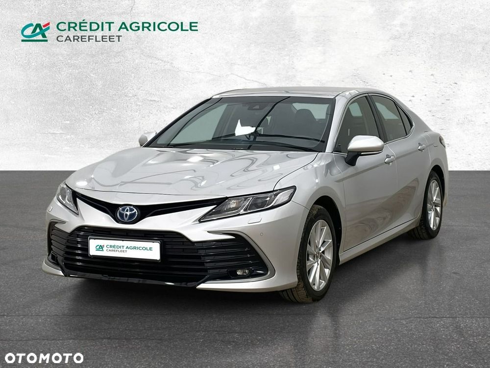 Toyota Camry - 2