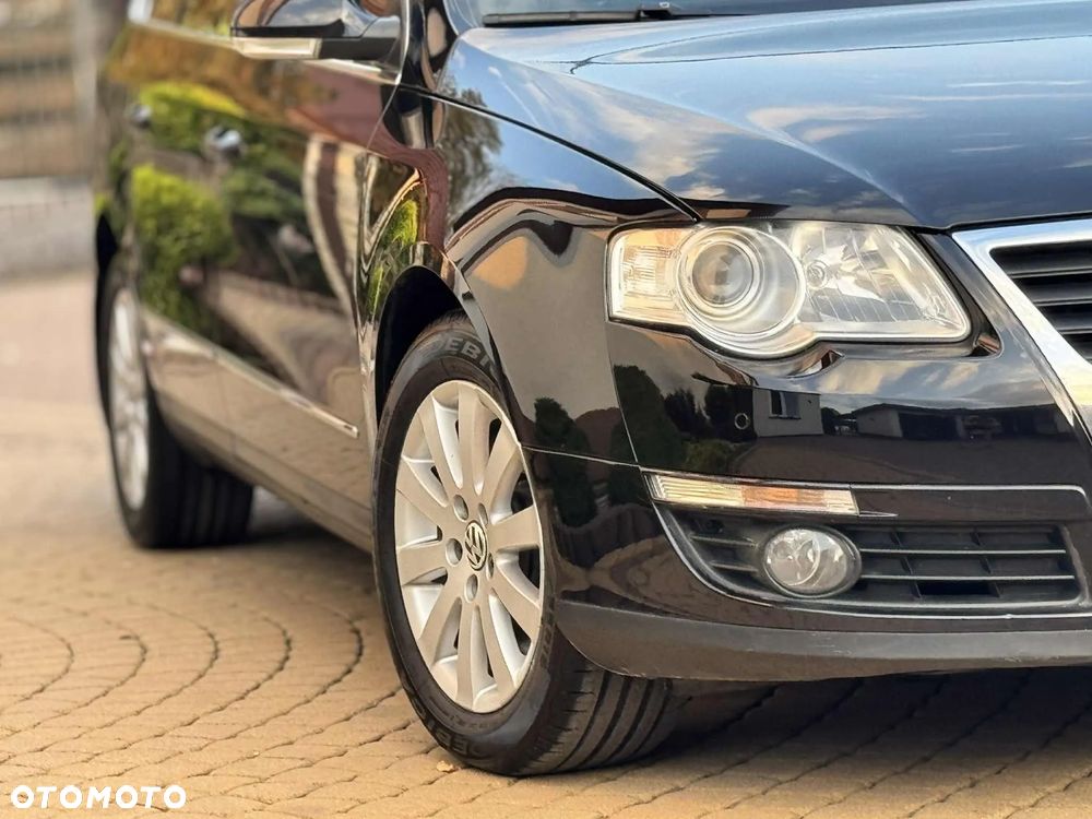 Volkswagen Passat 2.0 TDI Comfortline - 11