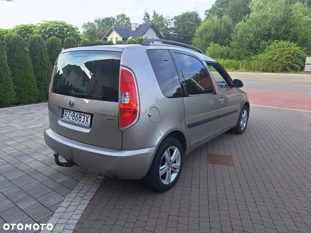 Skoda Roomster 1.4 16V Comfort - 6