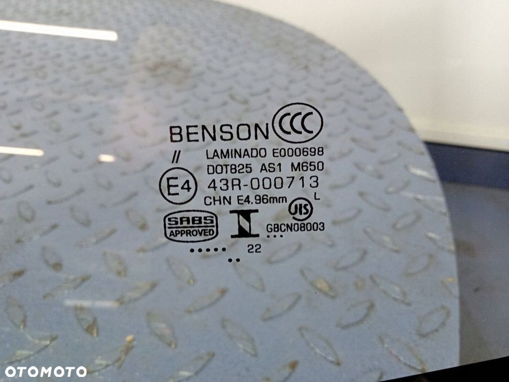 TOYOTA AURIS I E15 07-12 SZYBA CZOŁOWA PRZEDNIA SENSOR 22R - 2
