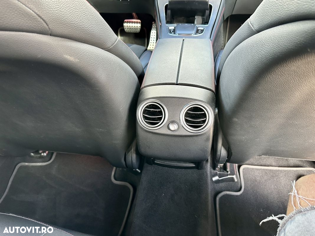 Mercedes-Benz GLC AMG 43 4Matic 9G-TRONIC - 24