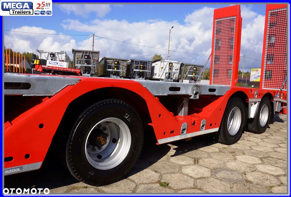 Mega Nisko-podłogowa 3 osie, 18,60 m dł., ZAGŁEBIENIA NA KOŁA pod maszyny leśne i budowlane !!! - 25