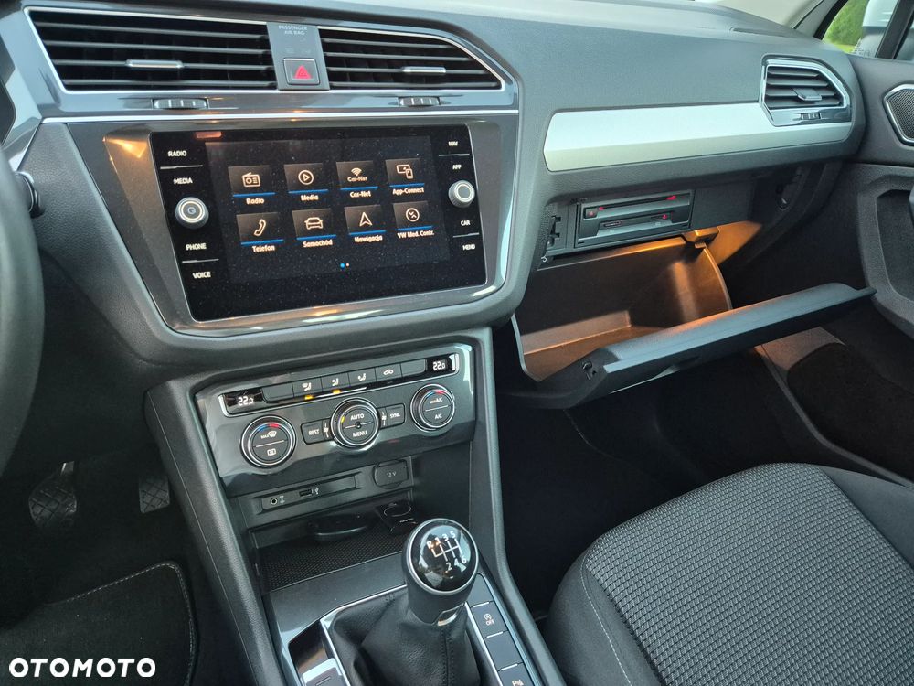 Volkswagen Tiguan 1.4 TSI BMT City - 23