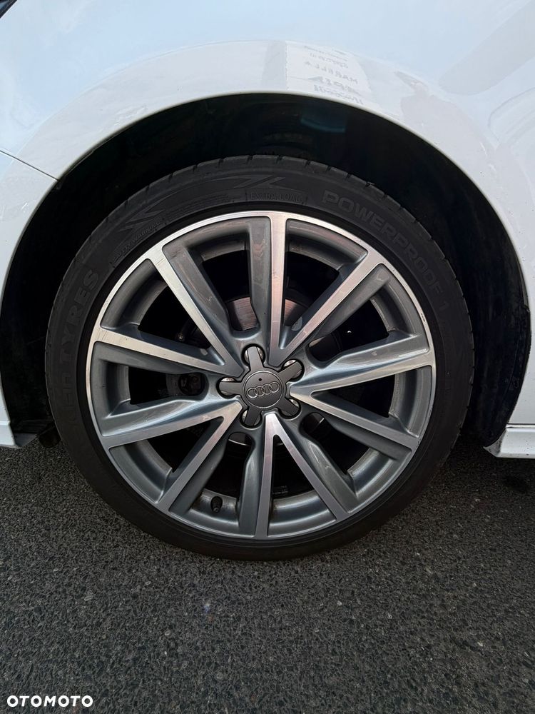 Audi A1 Sportback 1.6 TDI S tronic Ambition - 19