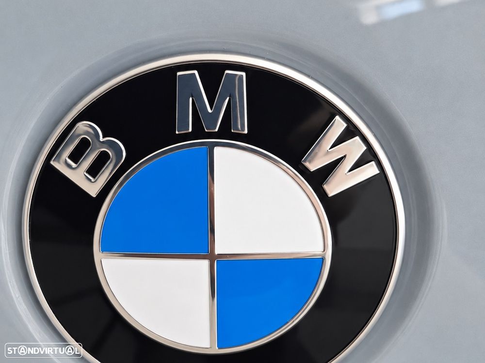 BMW 120 d Pack Desportivo M - 16