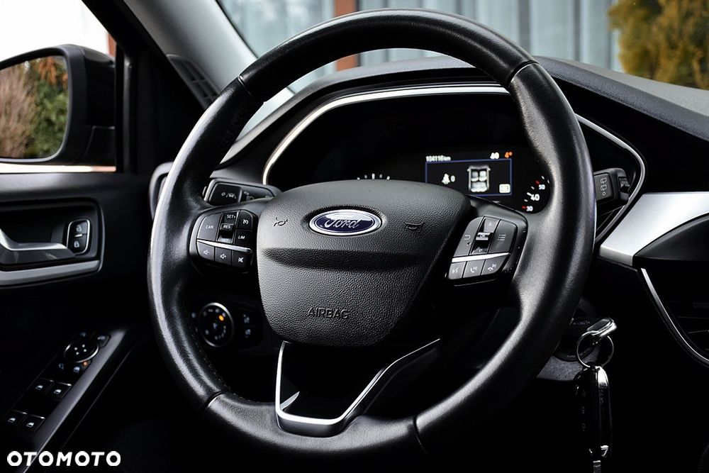 Ford Focus 1.5 EcoBlue STart-Stopp-System TITANIUM - 19