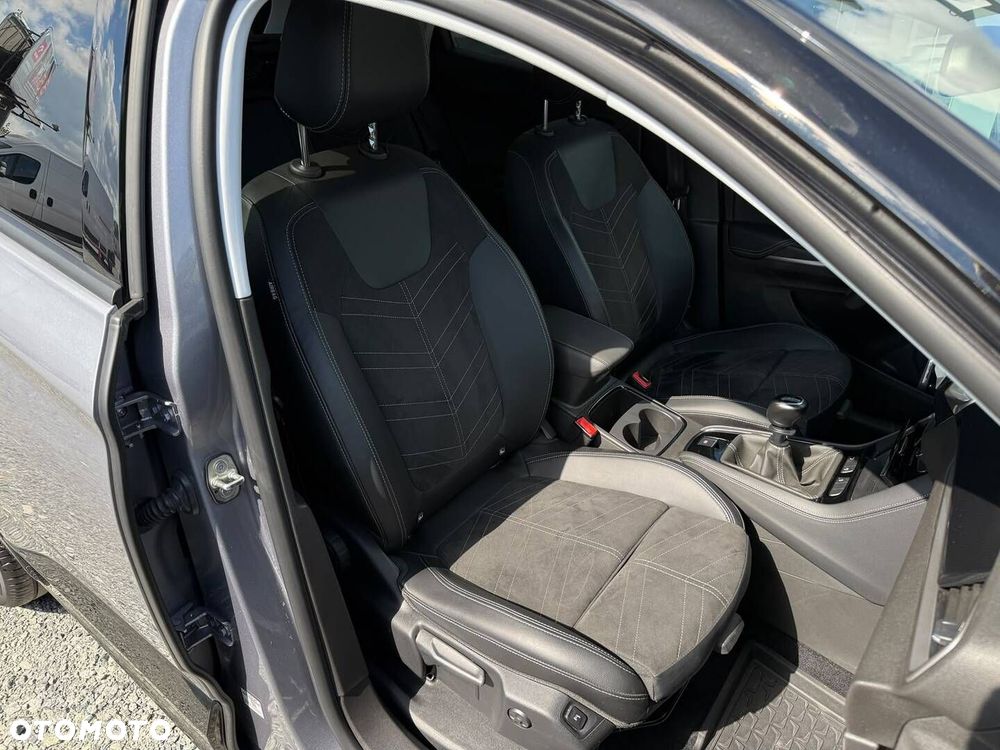Opel Grandland 1.2 T GS S&S - 31