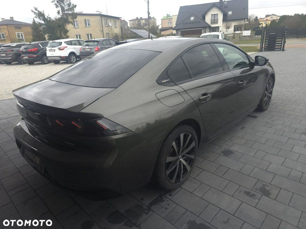 Peugeot 508 - 8