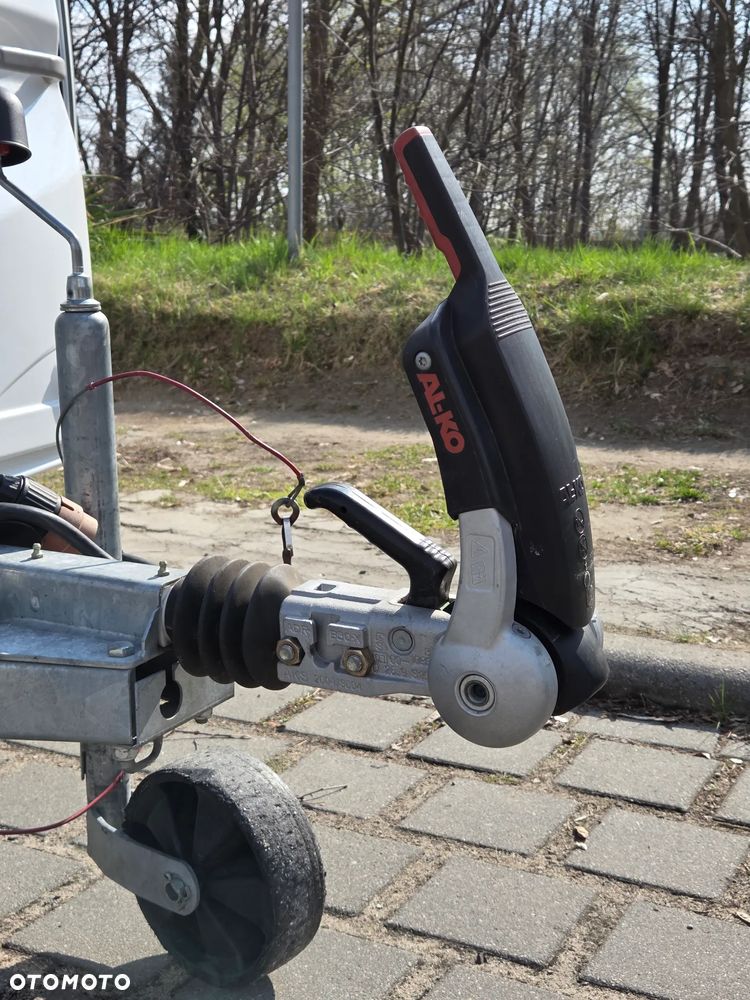 Adria Aviva 300dt - 13