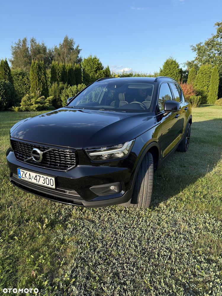 Volvo XC 40 D3 R-Design - 2