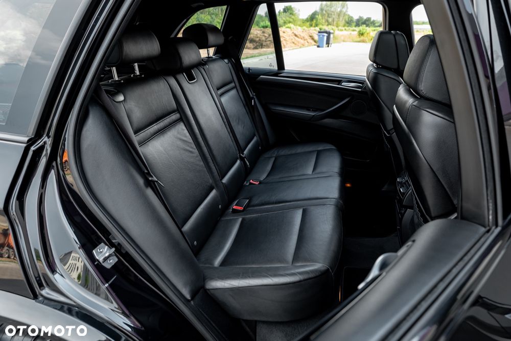 BMW X5 xDrive40d - 23