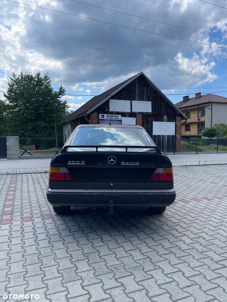 Mercedes-Benz W124 (1984-1993) - 8