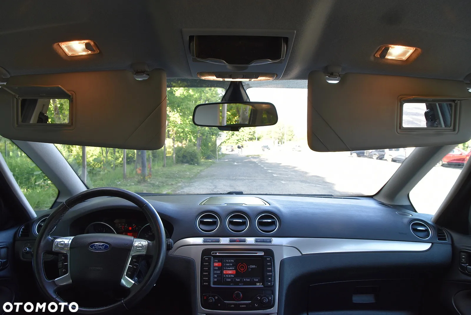 Ford S-Max - 24