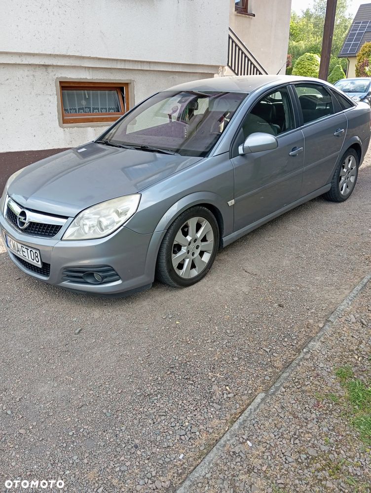 Opel Vectra 1.9 CDTI Cosmo - 3
