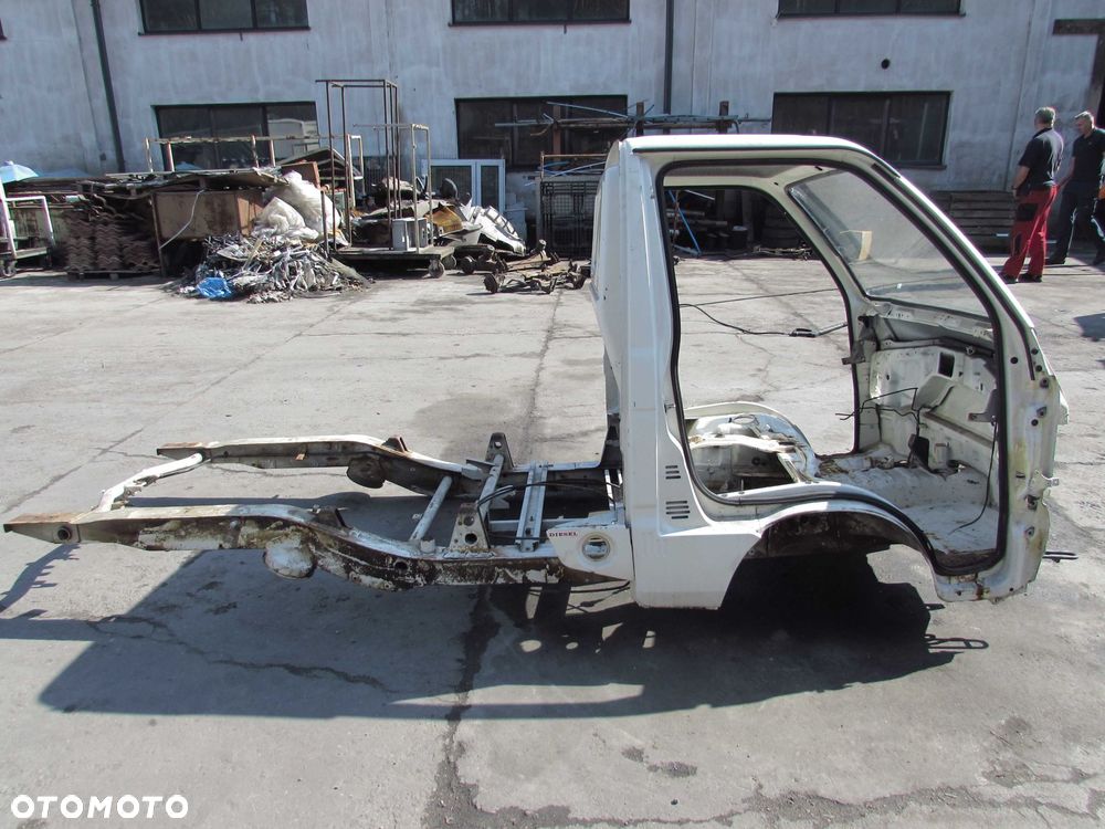 PIAGGIO PORTER QUARGO DIESEL 04-16 KABINA KAROSERIA CWIARTKA PODLUZNICA RAMA DACH EUROPA - 13